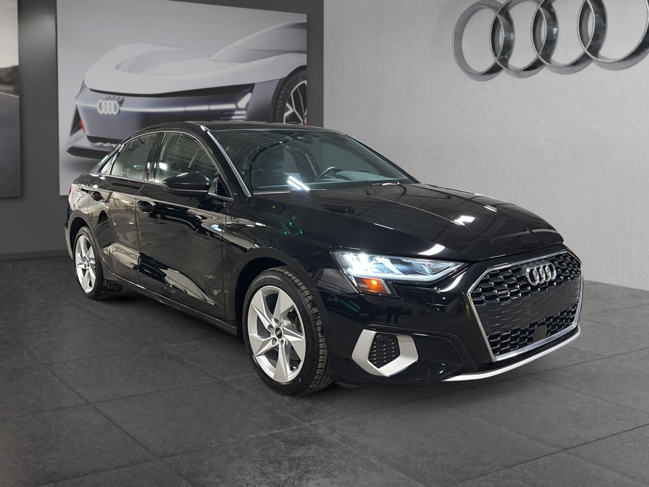 Audi A3 40 TFSI quattro Komfort AWD