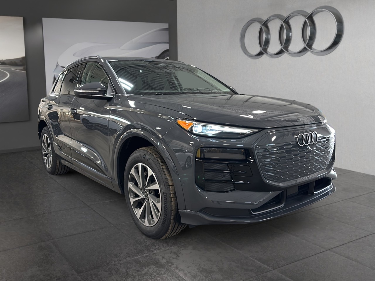 Audi Q6 e-tron quattro 2025