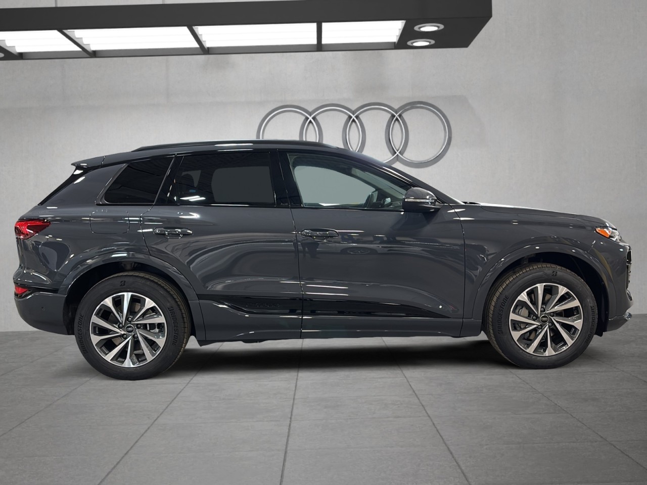 Audi Q6 e-tron Gallery