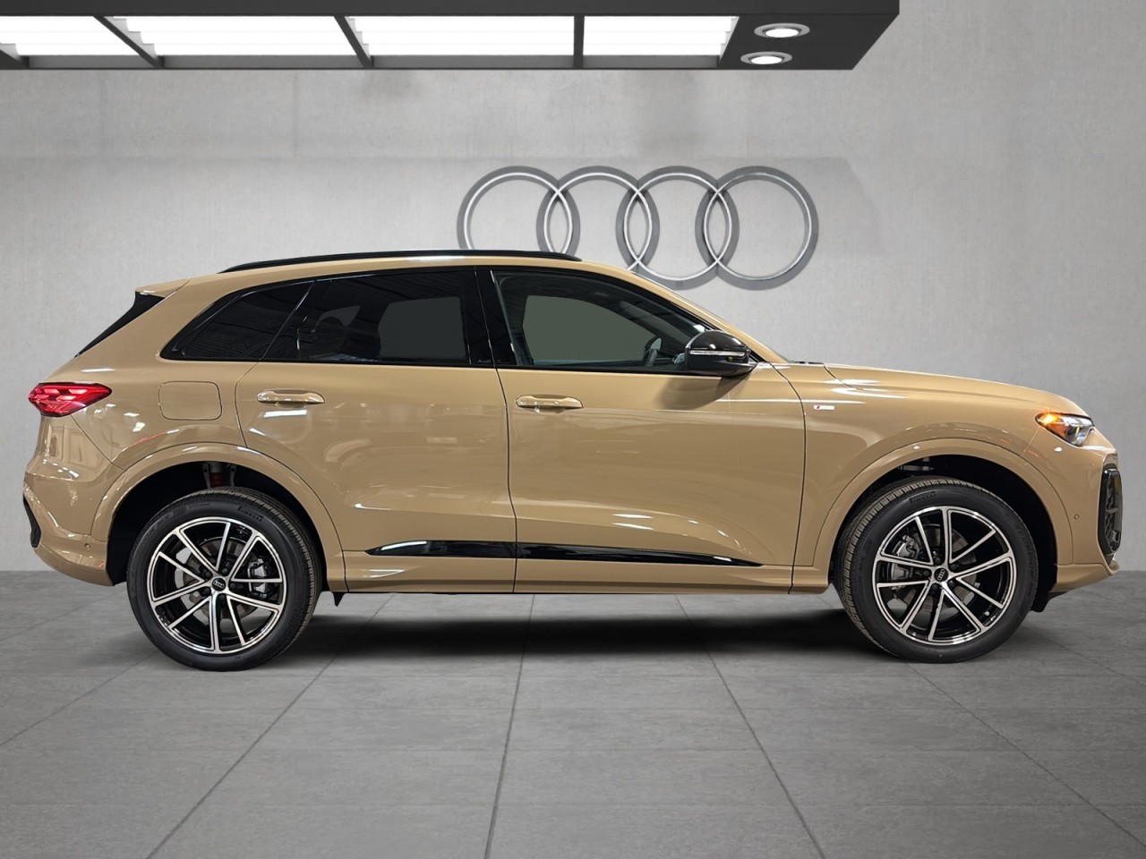 Audi Q5 2025