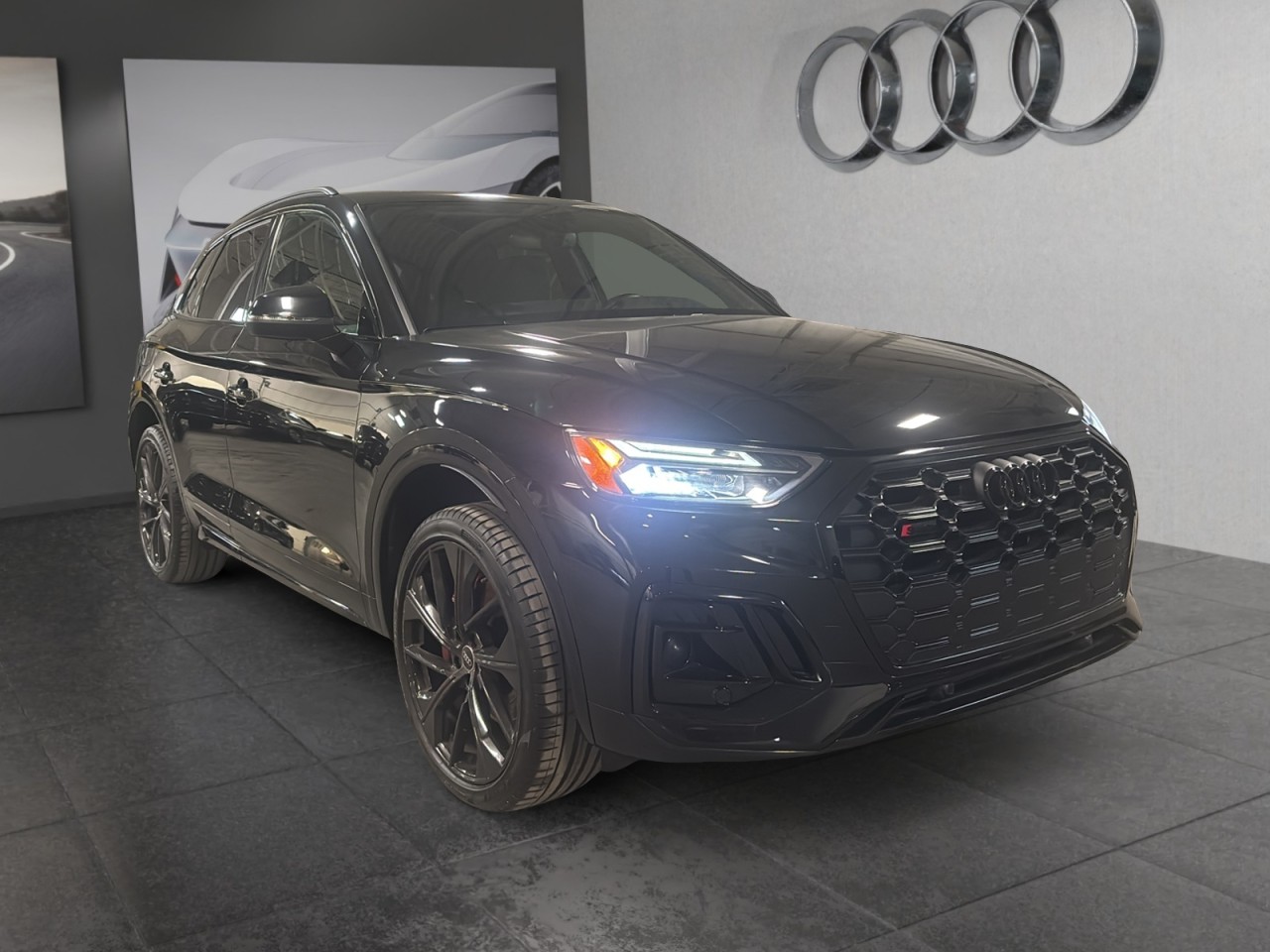 Black 2024 Audi SQ5 SUV / Crossover 8-Speed Automatic
